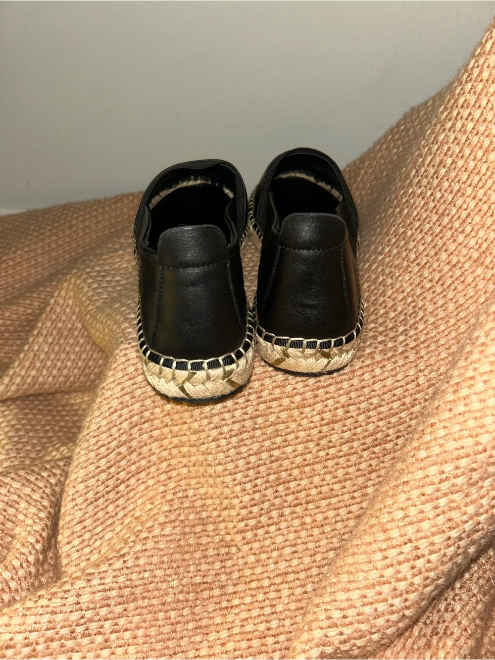 NEW Karl Lagerfeld Paris Manika Heart Appliqué Espadrille Sz 8.5 - Picture 11 of 12